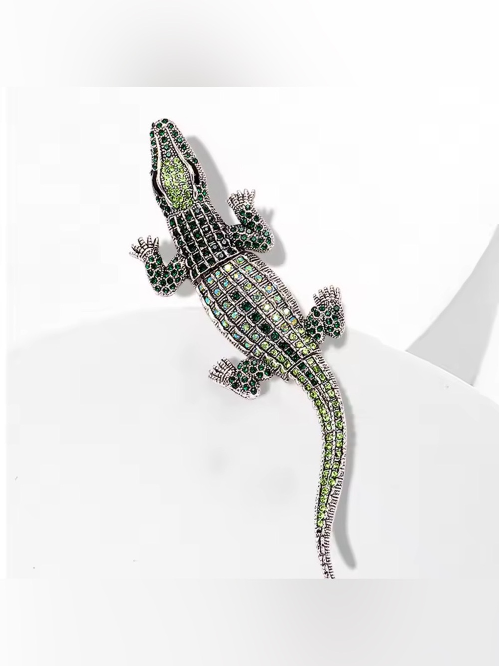 Rhinestone Crocodile Brooch Pendant – Sparkling Alligator Statement Jewelry
